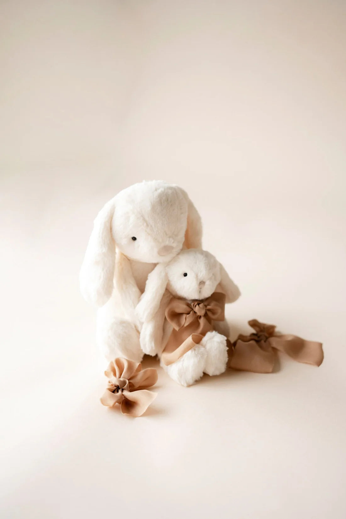 Penelope The Bunny - Marshmallow 20cm