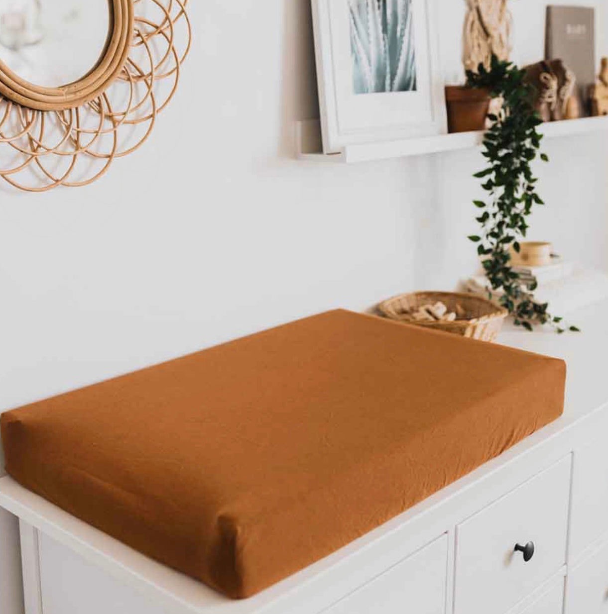 Bronze Organic Bassinet Sheet | Change Pad Cover